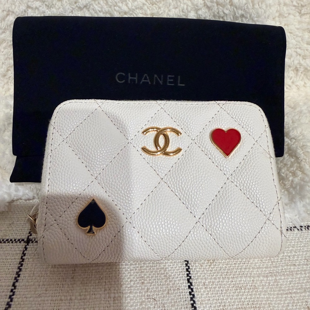 Chanel White Quilted Wallet with Gold and Red Accents